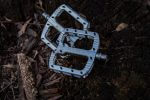 Roost Nero pedals in Silver